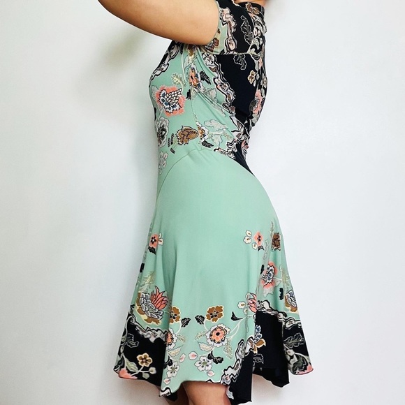 SOLD Roberto Cavalli Spring/Summer 2003 Floral Chinoiserie Bias Cut Dress - Picture 4 of 9